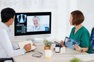 Oncologists Discussion